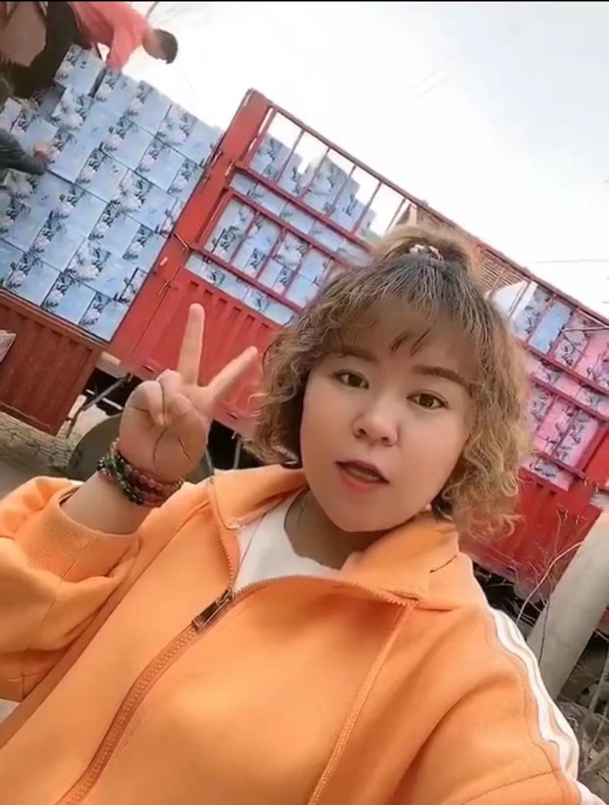 靓雅洁浪漫女神代理8